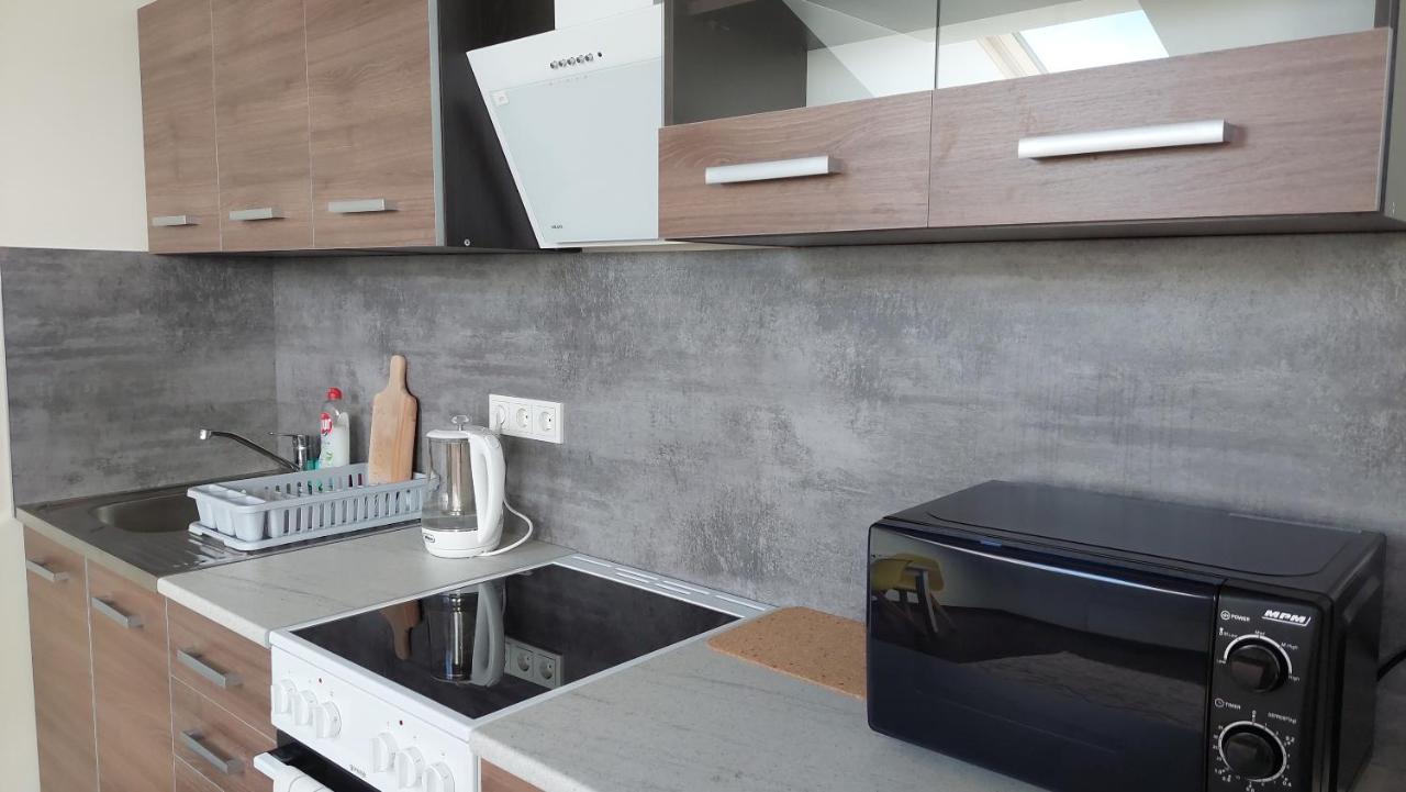 Apartments Near Noblessner Талин Екстериор снимка